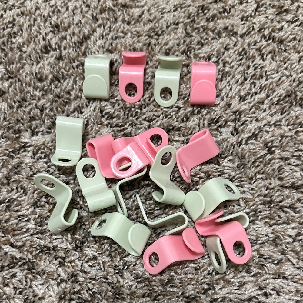 Hanger extenders